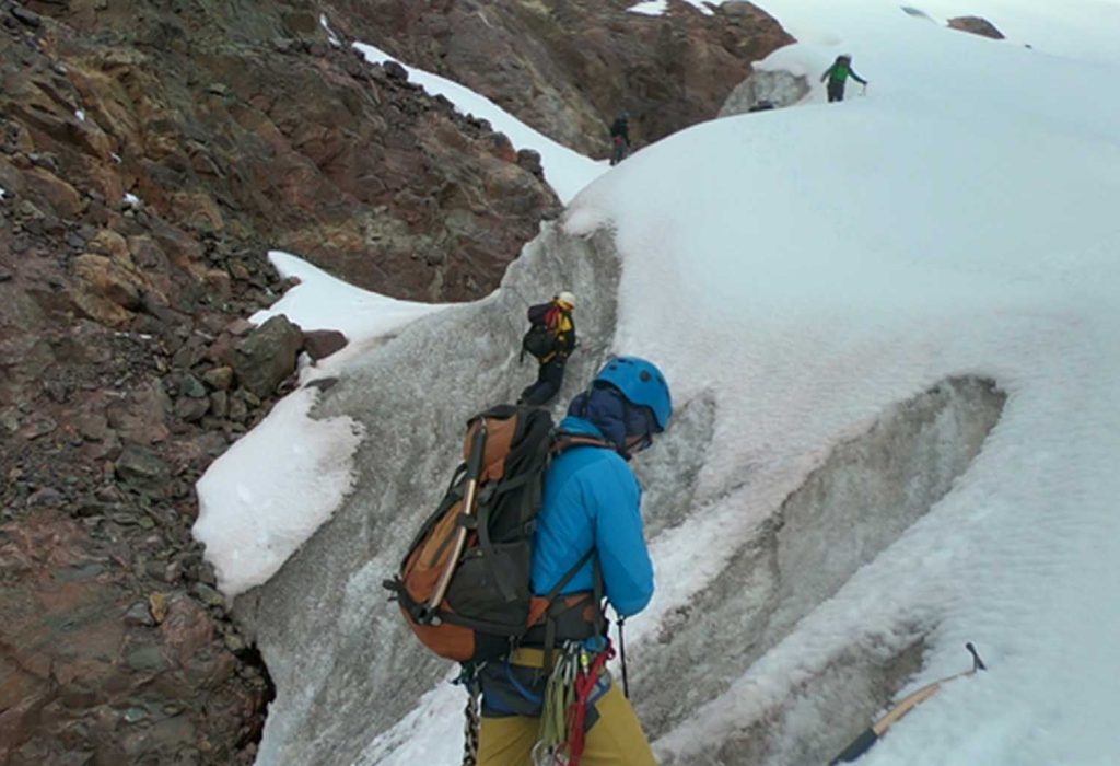 Ascent of Ausangate Mountain (6384m)